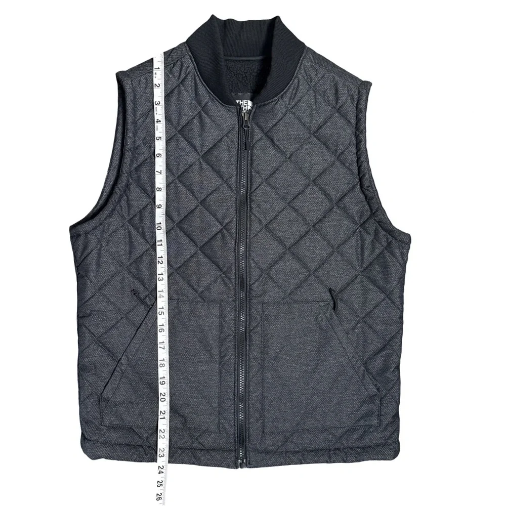 The North Face Cuchillo Insulated Vest Charcoal Gray Sherpa Men’s‎ Small